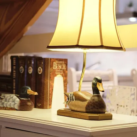 Kapitaenswohnung -schoene Altstadtwohnung, Mit Eigenem Parkplatz * Flensborg