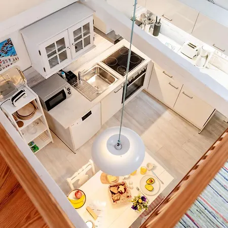 Kapitaenswohnung -schoene Altstadtwohnung, Mit Eigenem Parkplatz * Flensborg