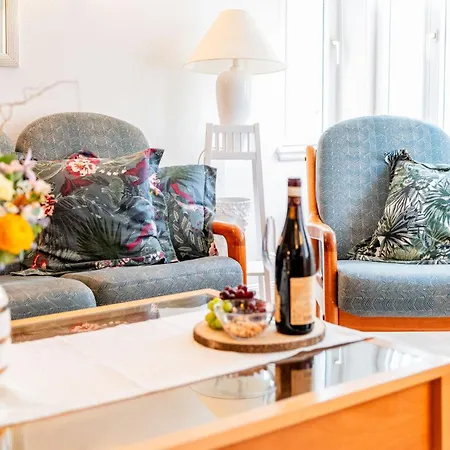 Lejlighed Kapitaenswohnung -schoene Altstadtwohnung, Mit Eigenem Parkplatz